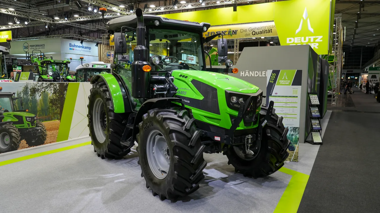 Agrofarm 100 — Ciągniki