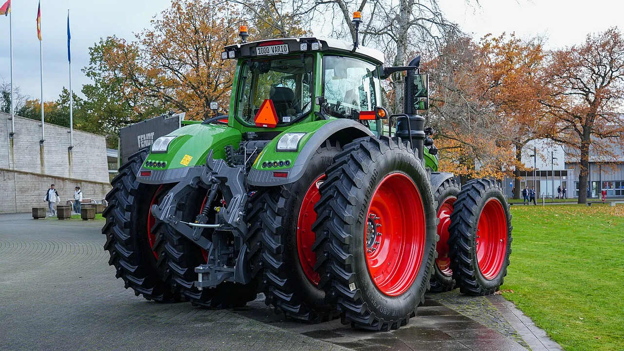 1040 Vario — Ciągniki