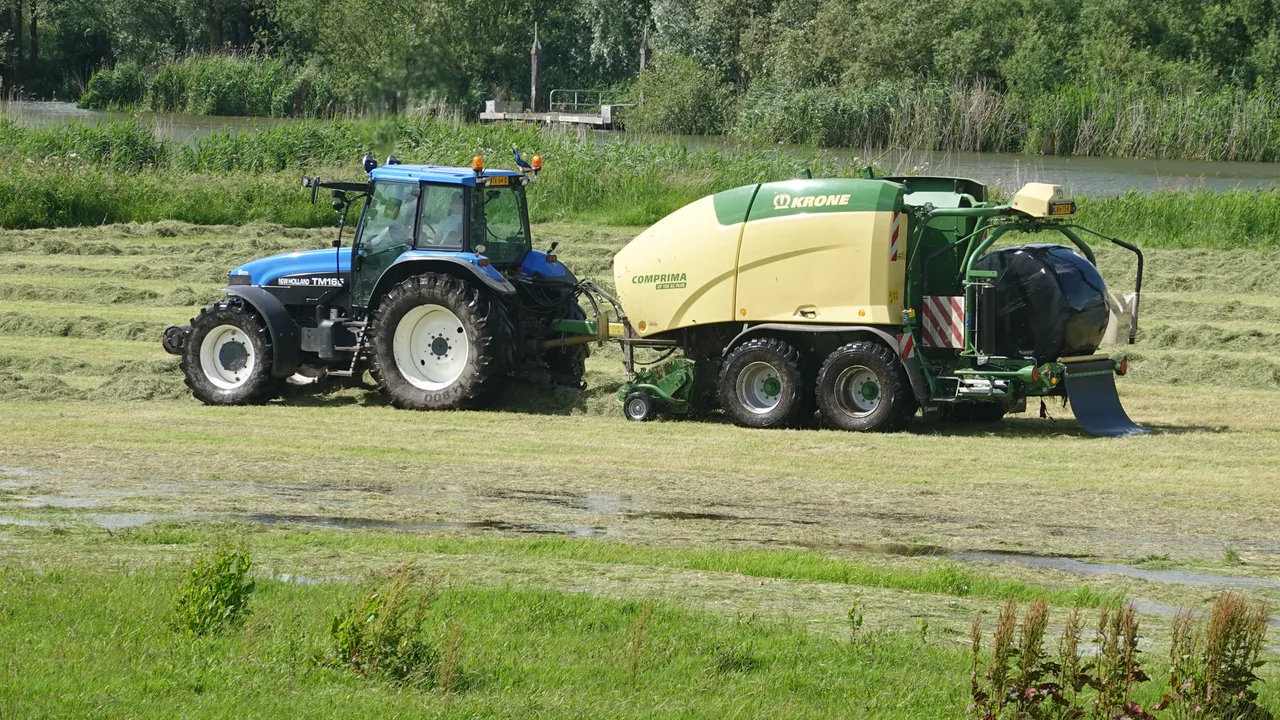 Comprima CV 150 XC — Válcové lisy